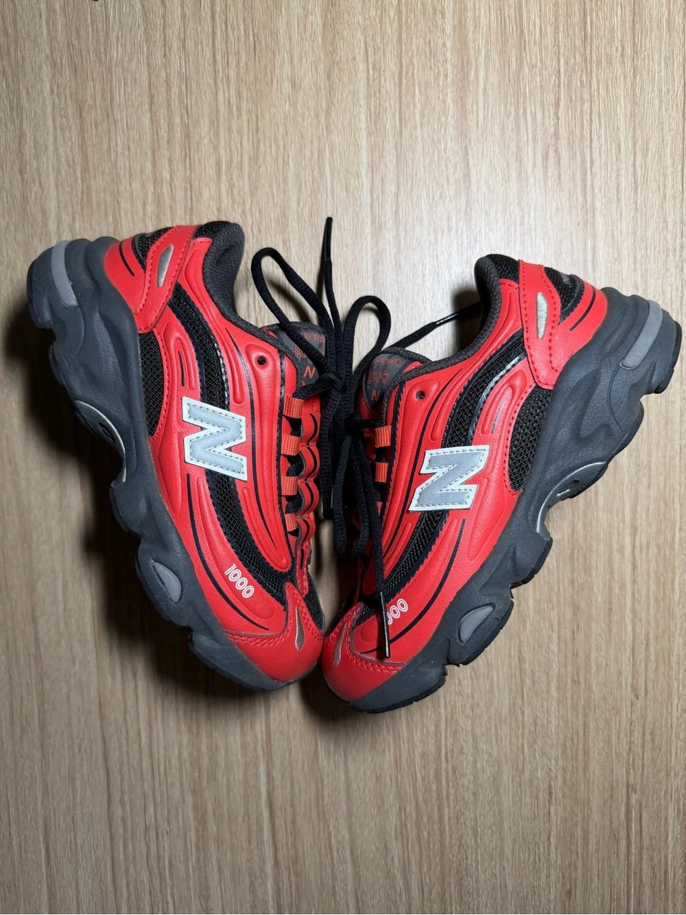 New Balance 1000 'Blast Red